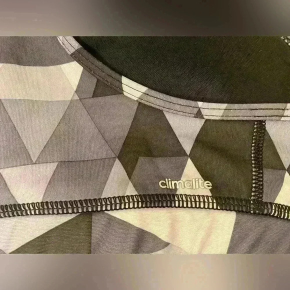 adidas Women's Training Techfit Molded Cup Bra Size M - Picture 4 of 8